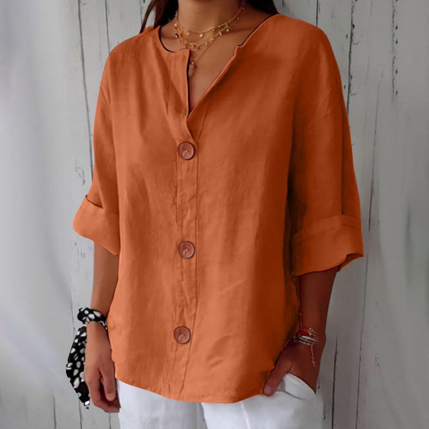 Noora™ | Relaxed Blouse for Timeless Elegance