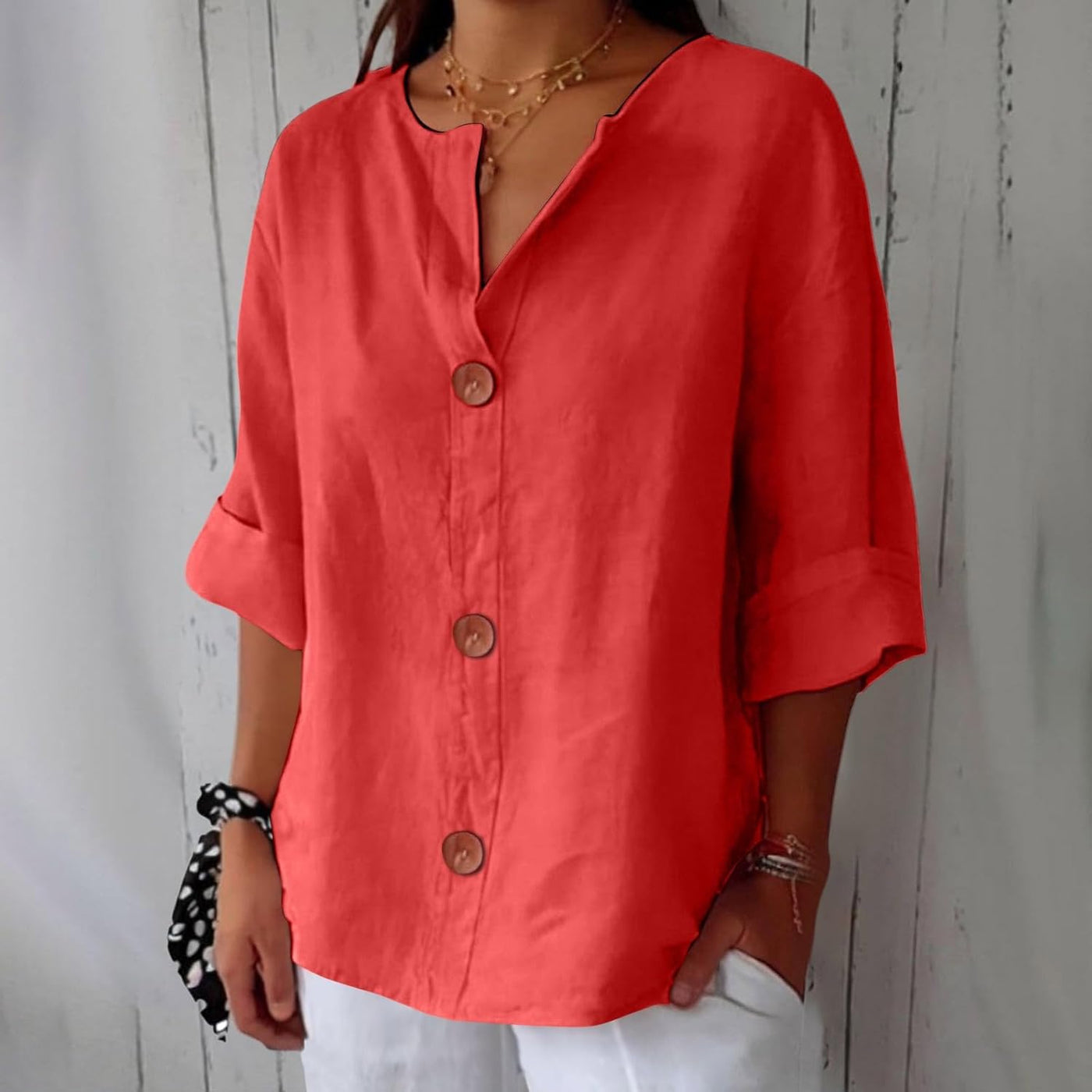 Noora™ | Relaxed Blouse for Timeless Elegance