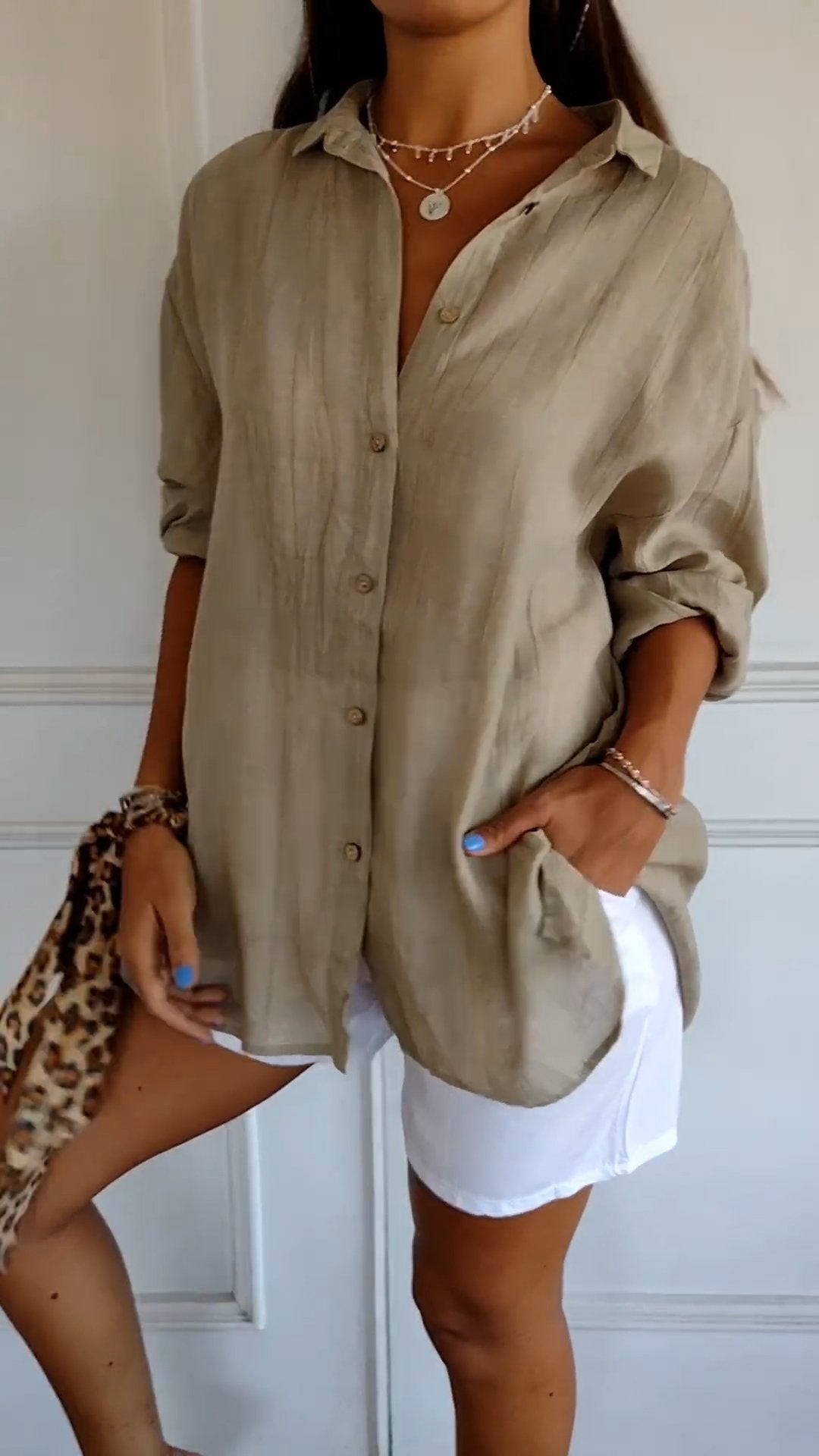 Sasha –  Elegant Shirt with Pleated Style